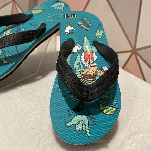 Earth Nymph Boys Surfer Print Flip Flops - Picture 3 of 6